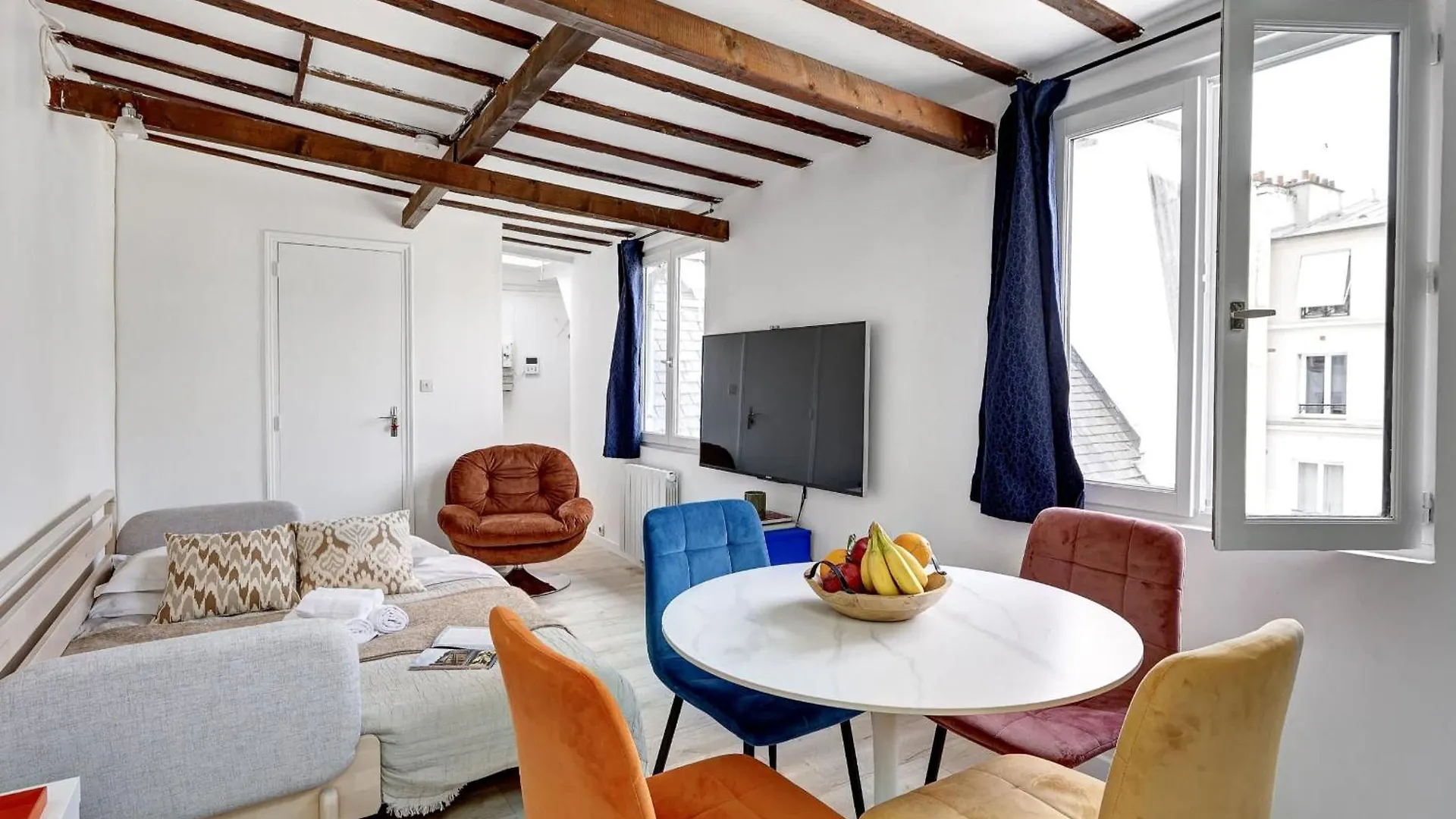Chic 1Br Steps From Montorgueil & Le Marais Apartment Paris France